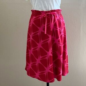 H&M Red & Pink Geometeric Pattern Swing Skirt Size 6